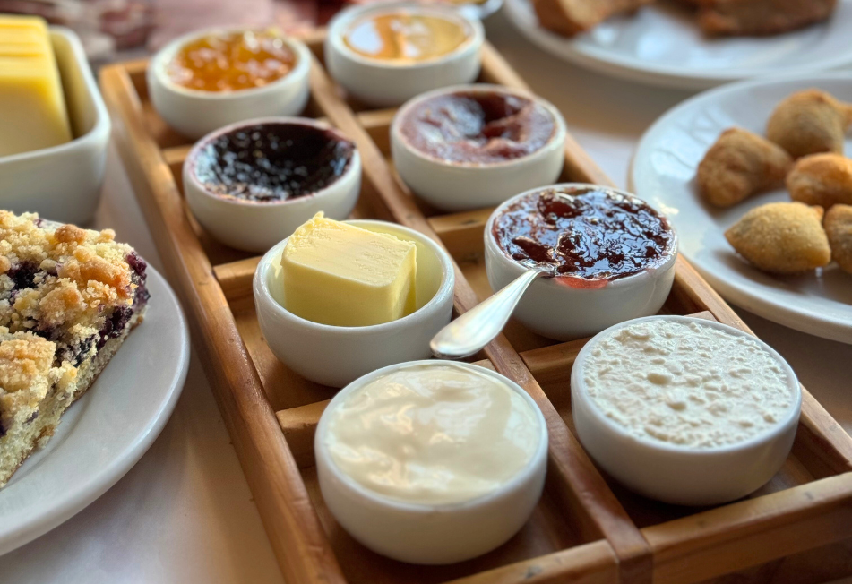 Geleias artesanais e acompanhamentos